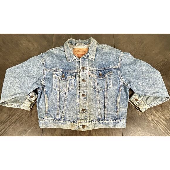 Vintage 90s Levis Blue Denim Trucker Jacket Distressed Men's Size M USA Made - Picture 14 of 15